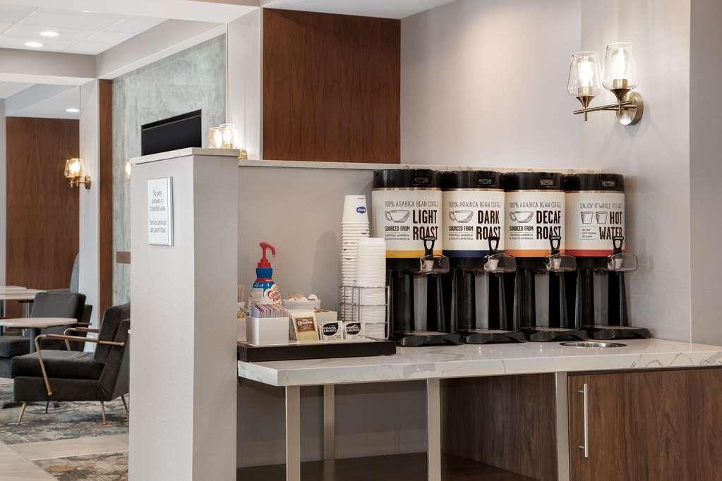Hampton Inn By Hilton Brampton - Toronto Restoran fotoğraf